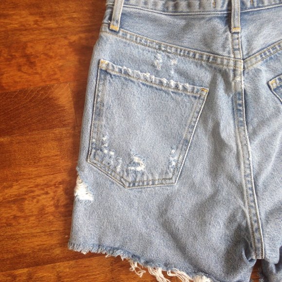 AGOLDE - High Waisted Distressed Cut-Off Shorts - Picture 8 of 13